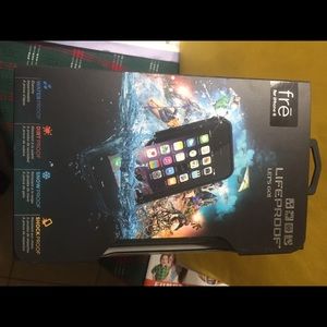 iPhone 6 Lifeproof frē black case